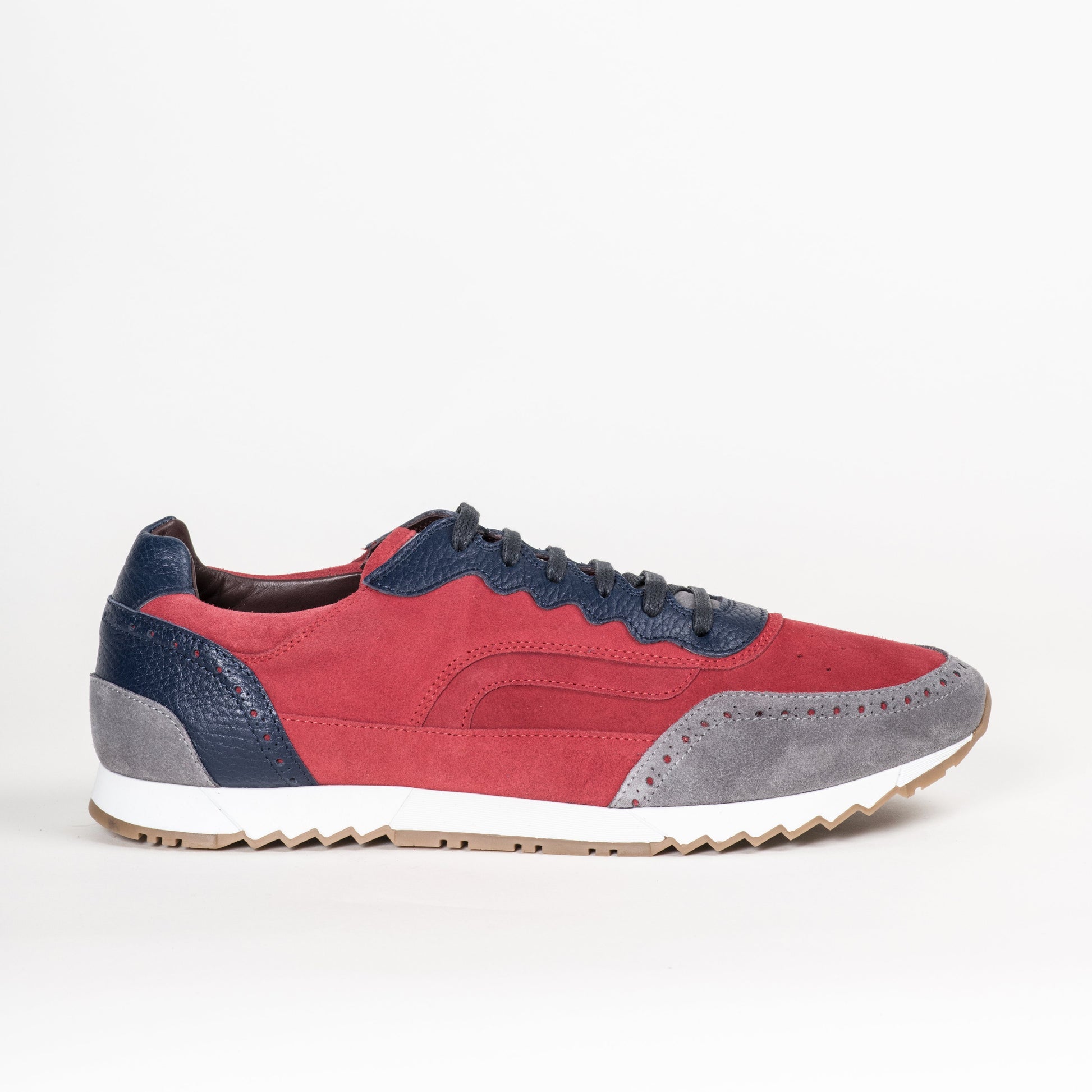 Sneakers - Women's Greenwich Sangria