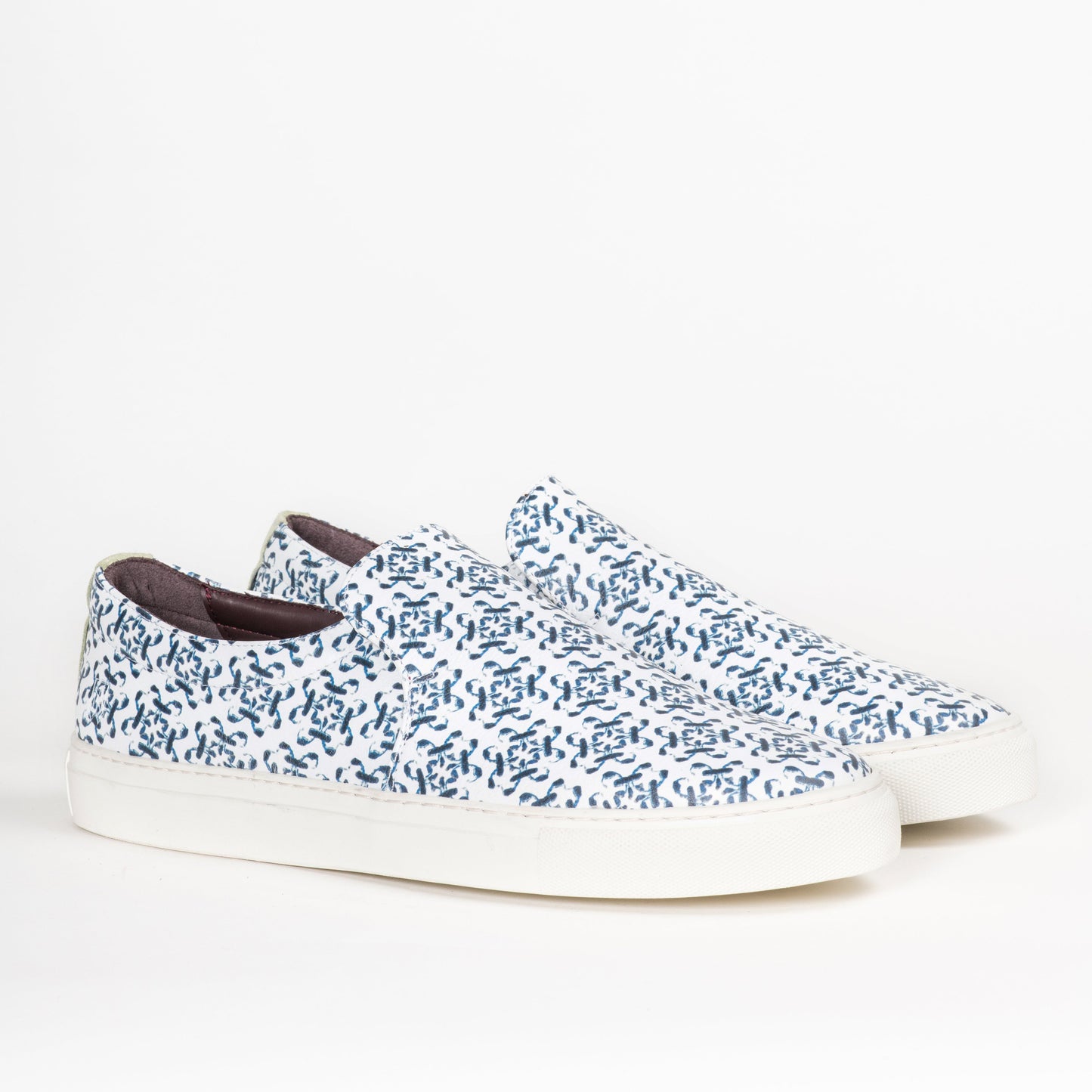 Footwear - Tompkins II Delft